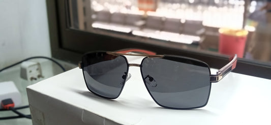 Luxury Armani-Style Sunglasses – Elegant & Trendy Eyewear